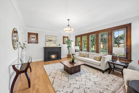 Tiny photo for 354 Lionel Road, Riverside, IL 60546 (MLS # 12729829)