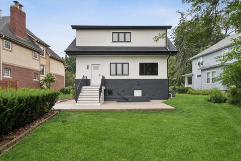 Tiny photo for 354 Lionel Road, Riverside, IL 60546 (MLS # 12729829)