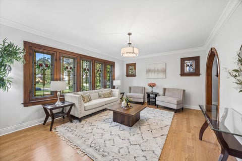 Tiny photo for 354 Lionel Road, Riverside, IL 60546 (MLS # 12729829)