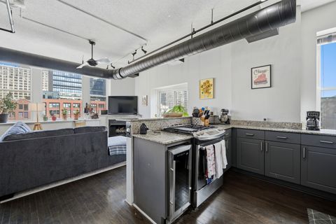 Tiny photo for 161 W Harrison Street #708, Chicago, IL 60605 (MLS # 12623861)