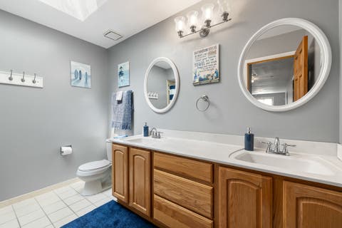Tiny photo for 4925 144th Street, Midlothian, IL 60445 (MLS # 12705410)