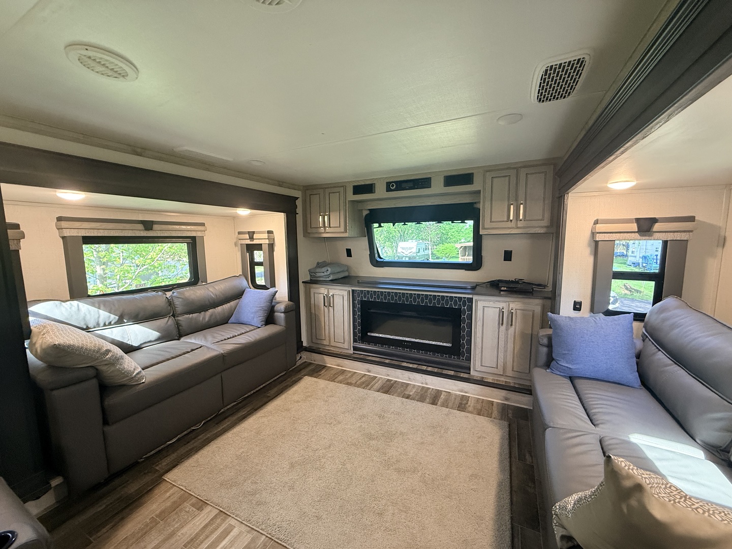 20-67 Woodhaven Lakes