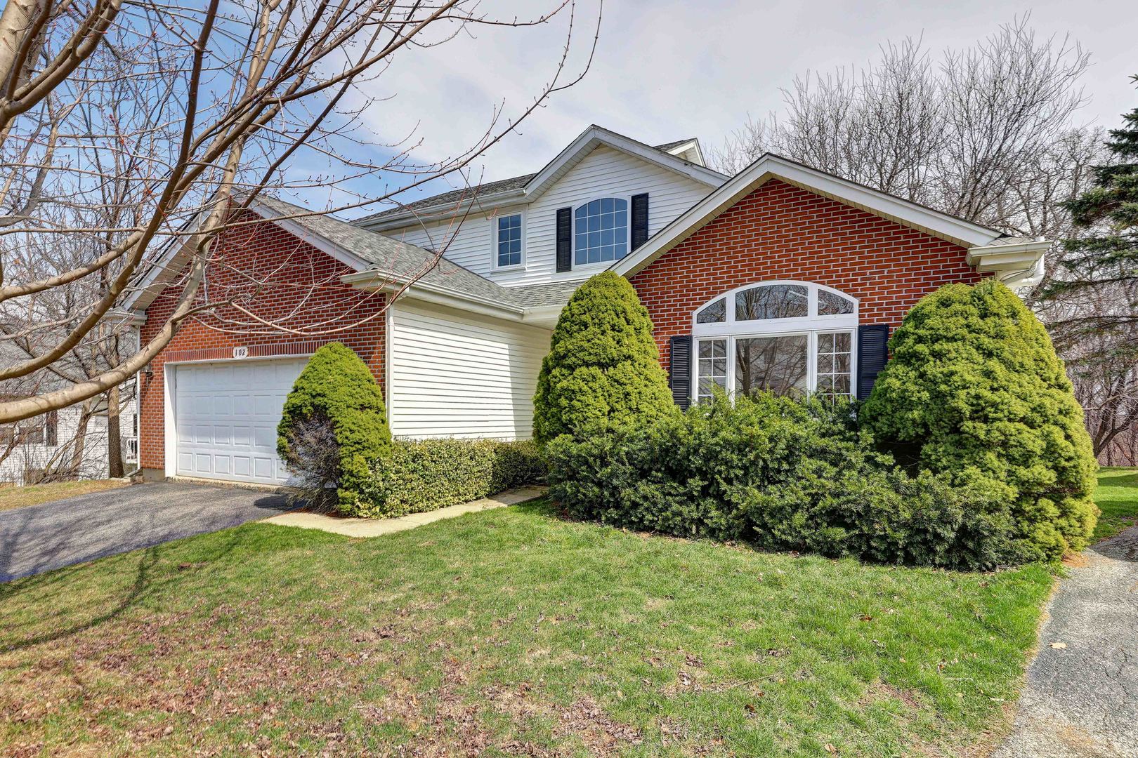 102 N Crooked Lake Lane