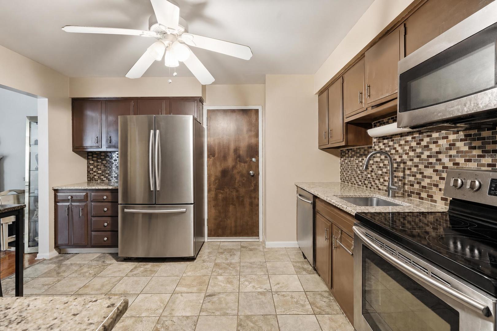 700 N Bruce Lane 508