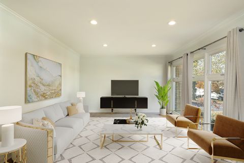 Tiny photo for 1913 Milton Avenue, Northbrook, IL 60062 (MLS # 12519125)