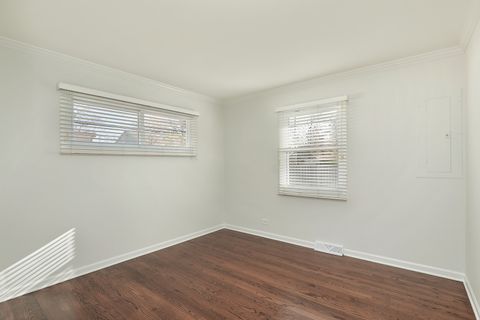 Tiny photo for 1913 Milton Avenue, Northbrook, IL 60062 (MLS # 12519125)