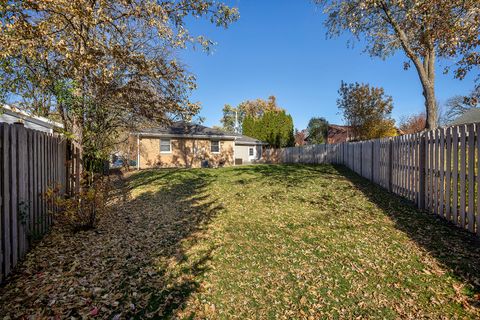 Tiny photo for 1913 Milton Avenue, Northbrook, IL 60062 (MLS # 12519125)