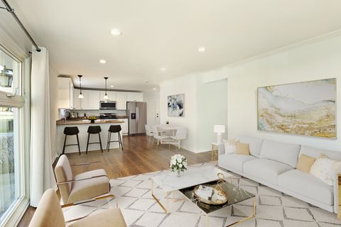 Tiny photo for 1913 Milton Avenue, Northbrook, IL 60062 (MLS # 12519125)