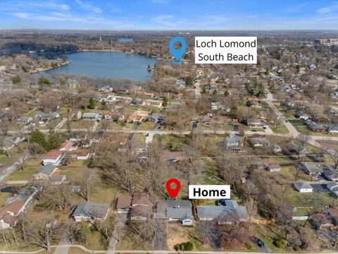 Tiny photo for 933 N Midlothian Road, Mundelein, IL 60060 (MLS # 12625392)
