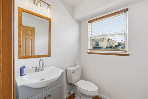 Tiny photo for 658 Anderson Drive, Lake In The Hills, IL 60156 (MLS # 12518302)