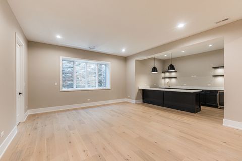 Tiny photo for 274 E CRESCENT Avenue, Elmhurst, IL 60126 (MLS # 12337649)