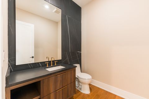 Tiny photo for 274 E CRESCENT Avenue, Elmhurst, IL 60126 (MLS # 12337649)
