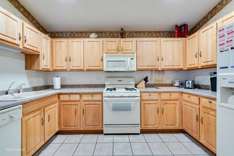 Tiny photo for 88 Odyssey Drive, Tinley Park, IL 60477 (MLS # 12465605)