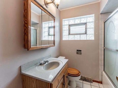 Tiny photo for 11120 S Ewing Avenue, Chicago, IL 60617 (MLS # 12795071)