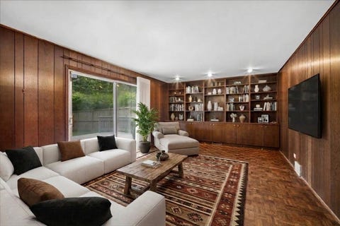 Tiny photo for 1645 Sherwood Road, Highland Park, IL 60035 (MLS # 12721149)