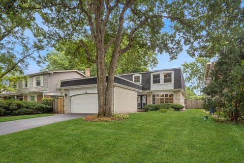 Photo of 1645 Sherwood Road, Highland Park, IL 60035 (MLS # 12721149)