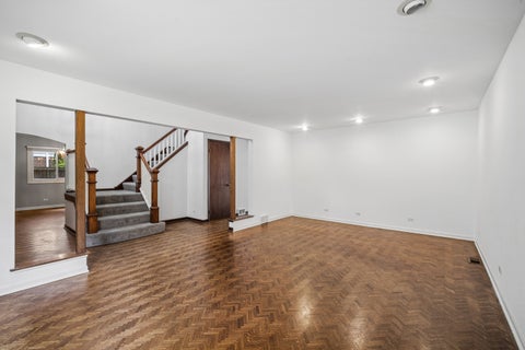 Tiny photo for 1645 Sherwood Road, Highland Park, IL 60035 (MLS # 12721149)