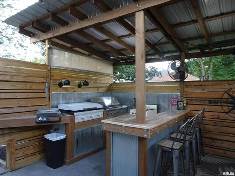 Tiny photo for 522 N STATE Street, Geneseo, IL 61254 (MLS # QC4267819)