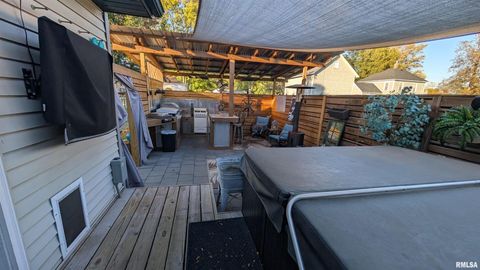 Tiny photo for 522 N STATE Street, Geneseo, IL 61254 (MLS # QC4267819)