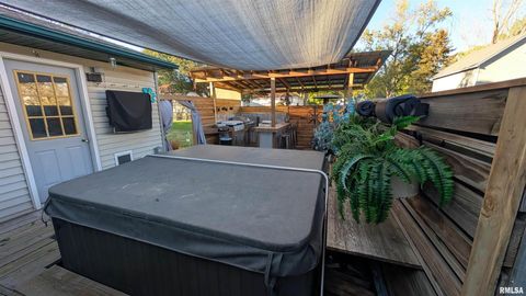 Tiny photo for 522 N STATE Street, Geneseo, IL 61254 (MLS # QC4267819)