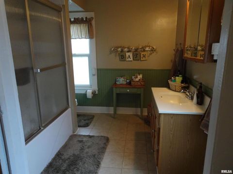 Tiny photo for 522 N STATE Street, Geneseo, IL 61254 (MLS # QC4267819)