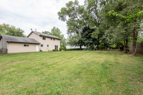 Tiny photo for 3627 Atlantic Avenue, Gurnee, IL 60031 (MLS # 12427939)