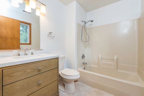 Tiny photo for 3627 Atlantic Avenue, Gurnee, IL 60031 (MLS # 12427939)