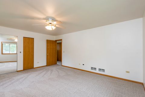 Tiny photo for 3627 Atlantic Avenue, Gurnee, IL 60031 (MLS # 12427939)
