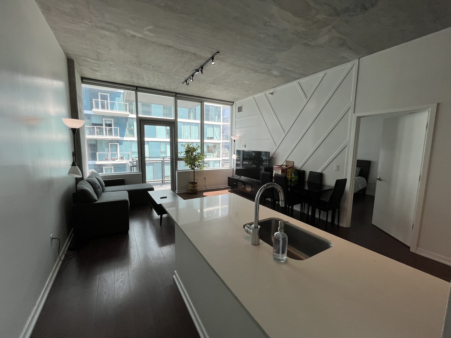 1345 S Wabash Avenue 1109