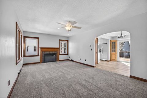 Tiny photo for 317 W Le Claire Road, Eldridge, IA 52748 (MLS # 12597094)