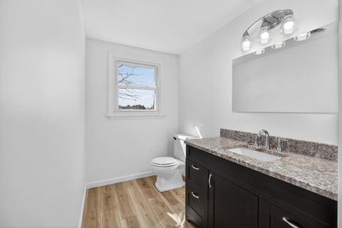 Tiny photo for 317 W Le Claire Road, Eldridge, IA 52748 (MLS # 12597094)