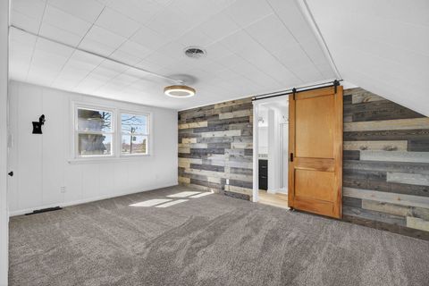 Tiny photo for 317 W Le Claire Road, Eldridge, IA 52748 (MLS # 12597094)