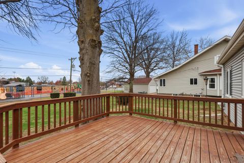 Tiny photo for 317 W Le Claire Road, Eldridge, IA 52748 (MLS # 12597094)