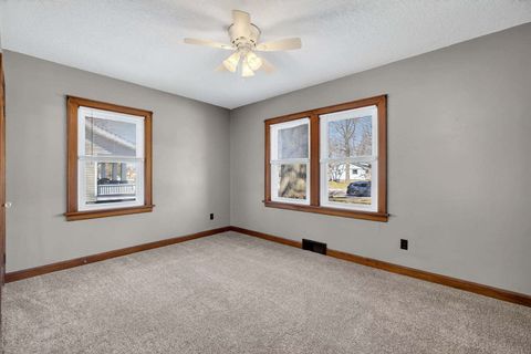 Tiny photo for 317 W Le Claire Road, Eldridge, IA 52748 (MLS # 12597094)