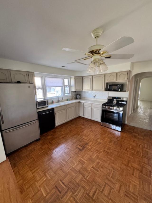 303 N Elmwood Avenue