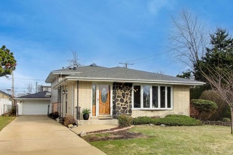 Photo of 10649 S 81 Avenue S, Palos Hills, IL 60465 (MLS # 12591848)