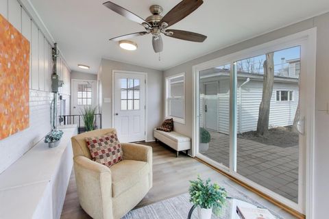 Tiny photo for 10649 81st Avenue, Palos Hills, IL 60465 (MLS # 12591848)