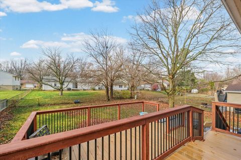 Tiny photo for 1206 N Hershey Road, Bloomington, IL 61704 (MLS # 12515391)