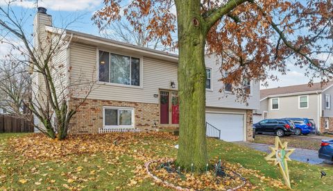 Tiny photo for 1206 N Hershey Road, Bloomington, IL 61704 (MLS # 12515391)