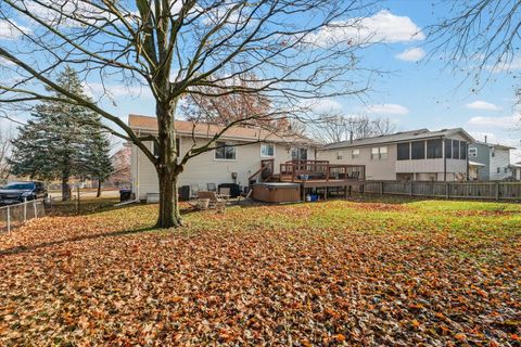 Tiny photo for 1206 N Hershey Road, Bloomington, IL 61704 (MLS # 12515391)