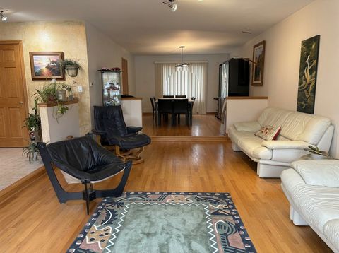 Tiny photo for 5312 Pratt Avenue, Skokie, IL 60077 (MLS # 12557007)