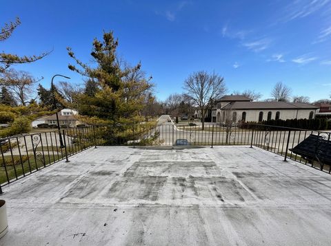 Tiny photo for 5312 Pratt Avenue, Skokie, IL 60077 (MLS # 12557007)