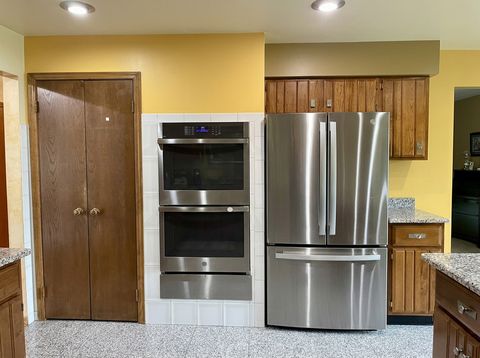 Tiny photo for 5312 Pratt Avenue, Skokie, IL 60077 (MLS # 12557007)