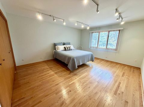 Tiny photo for 5312 Pratt Avenue, Skokie, IL 60077 (MLS # 12557007)