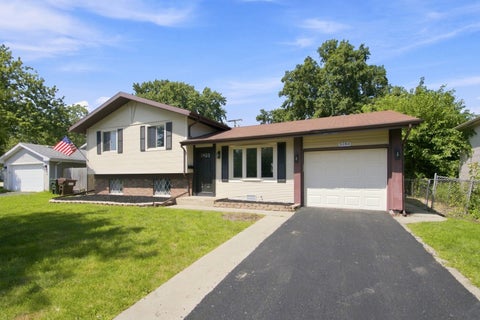 Photo of 5184 Deerpath Road, Oak Forest, IL 60452 (MLS # 12739241)