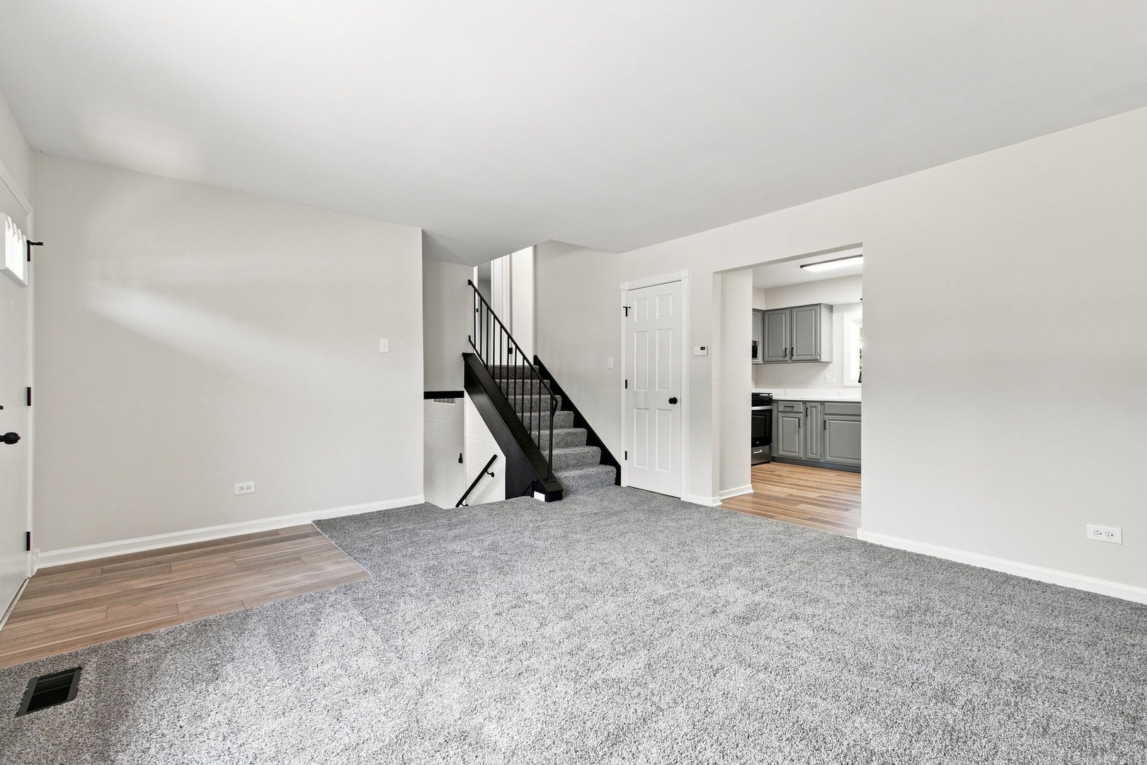 5184 Deerpath Road