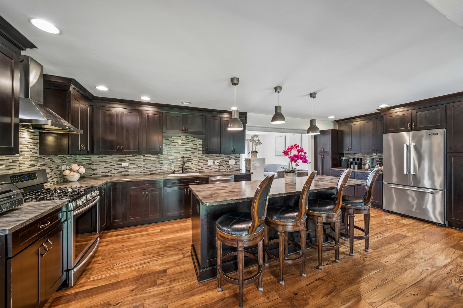 5S671 Buttonwood Court