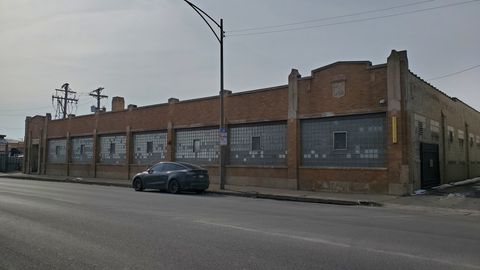 2444 N Pulaski Road Chicago IL 60639