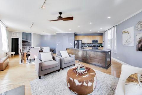 Tiny photo for 2826 N Talman Avenue #A, Chicago, IL 60618 (MLS # 12594444)