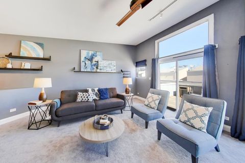 Tiny photo for 2826 N Talman Avenue #A, Chicago, IL 60618 (MLS # 12594444)